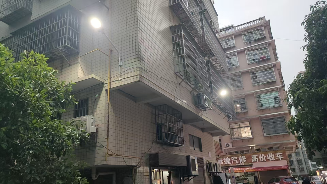 市政要聞 | 感謝信里的民生溫度！湘江新區(qū)八家灣小區(qū)改造工程圓滿收官獲天頂街道點(diǎn)贊